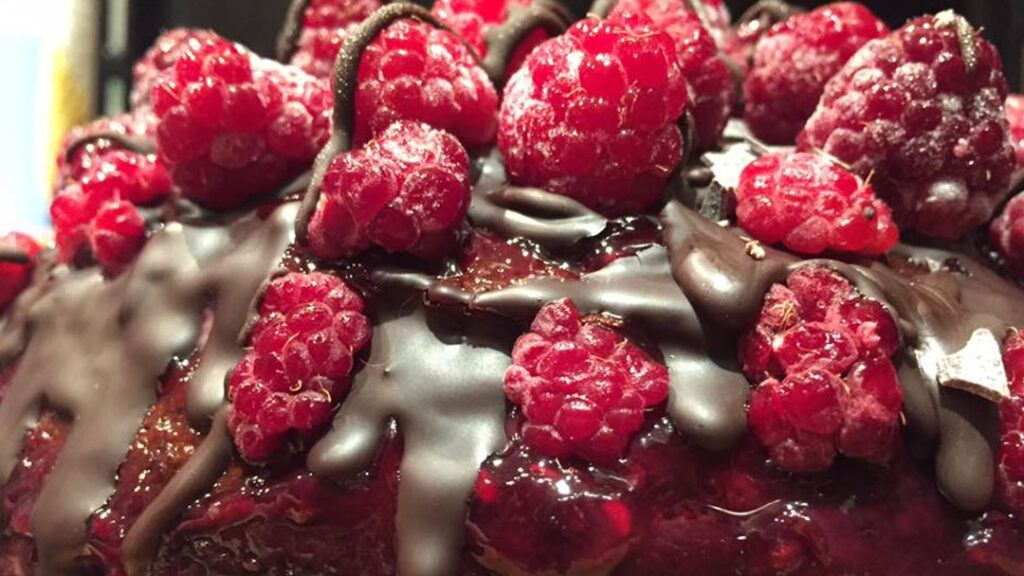 Pastel húmedo low carb