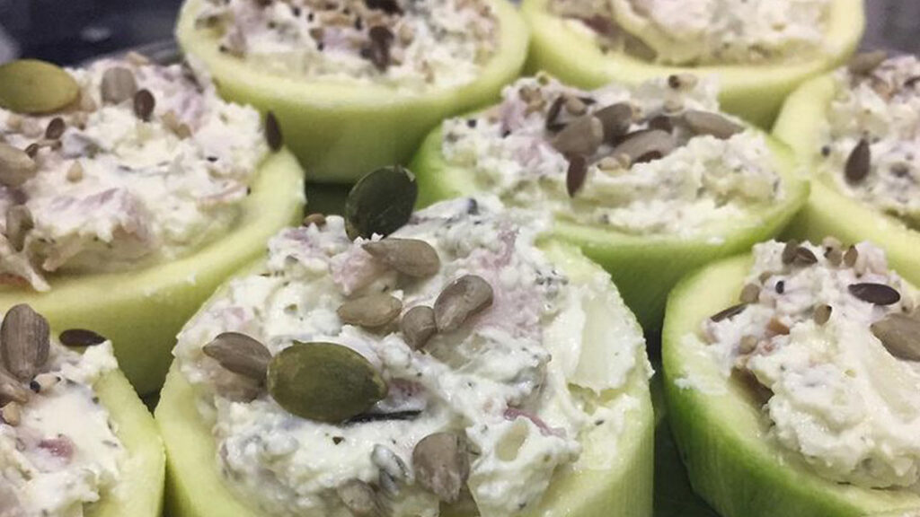 Canapés keto carbonara