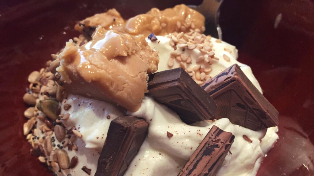 Postre de yogur lowcarb, bonito, fácil y rápido